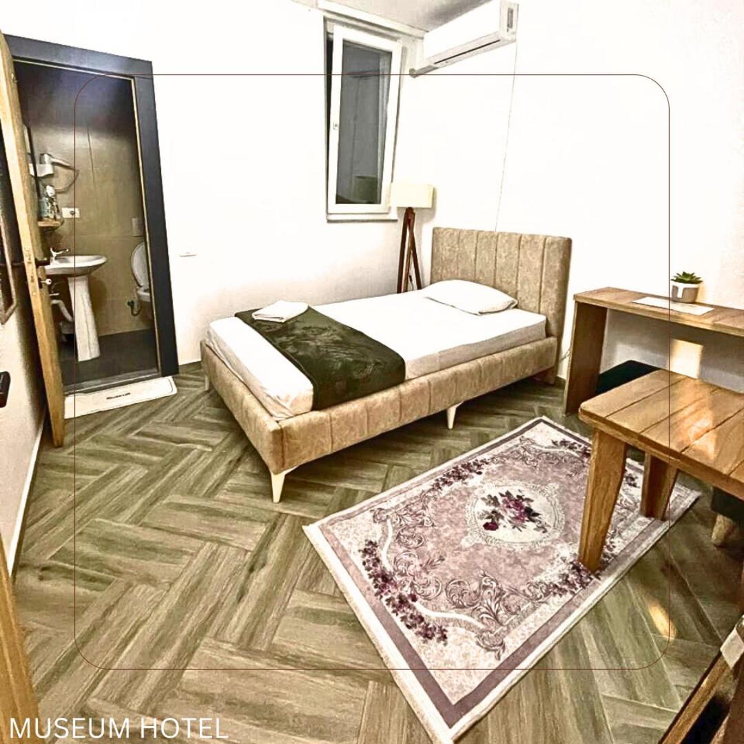 Museum Hotel Pristina Chambre photo