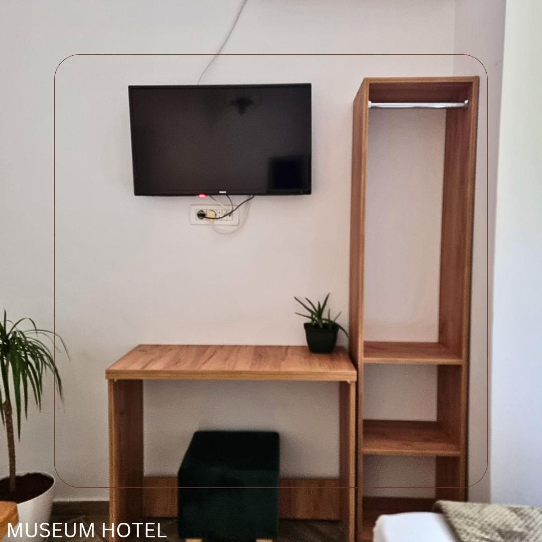 Museum Hotel Pristina Chambre photo